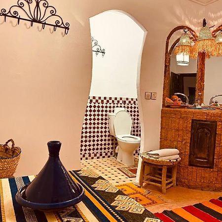 Auberge Tissadrine Akhendachou n'Ait Ouffi Екстер'єр фото