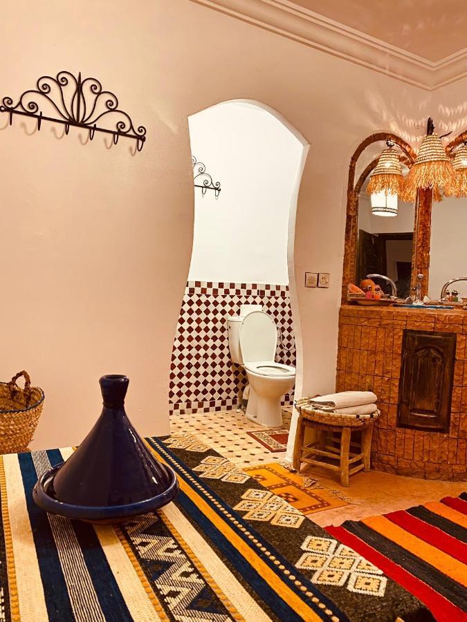 Auberge Tissadrine Akhendachou n'Ait Ouffi Екстер'єр фото