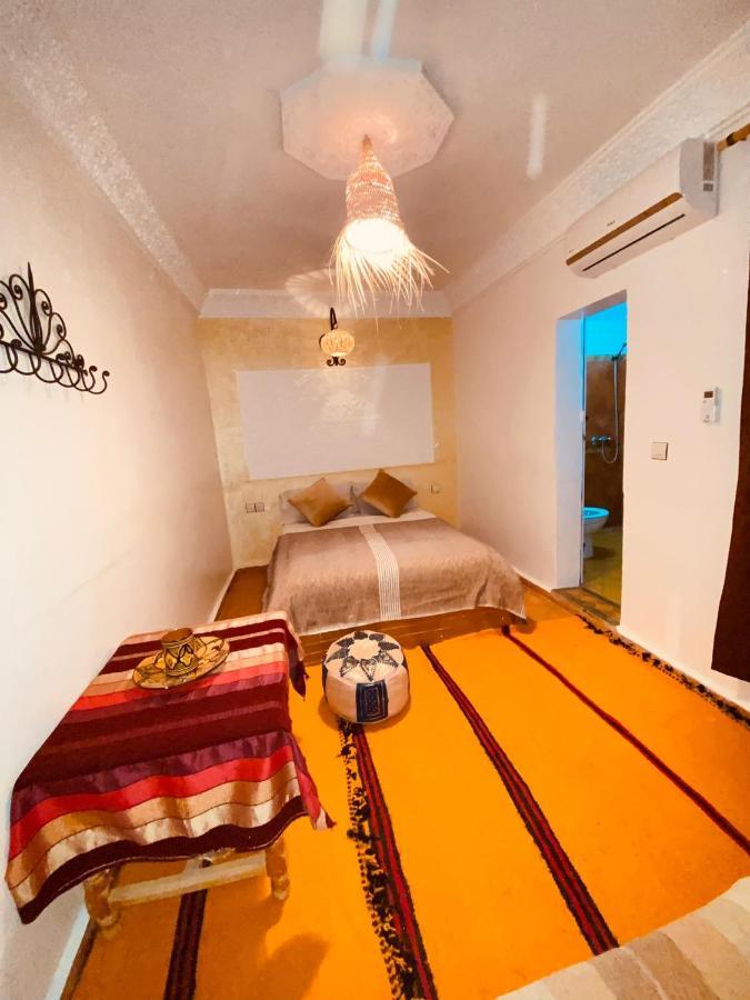 Auberge Tissadrine Akhendachou n'Ait Ouffi Екстер'єр фото