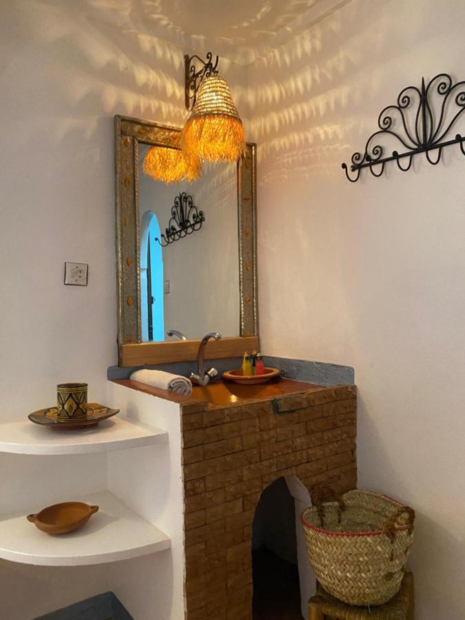 Auberge Tissadrine Akhendachou n'Ait Ouffi Екстер'єр фото
