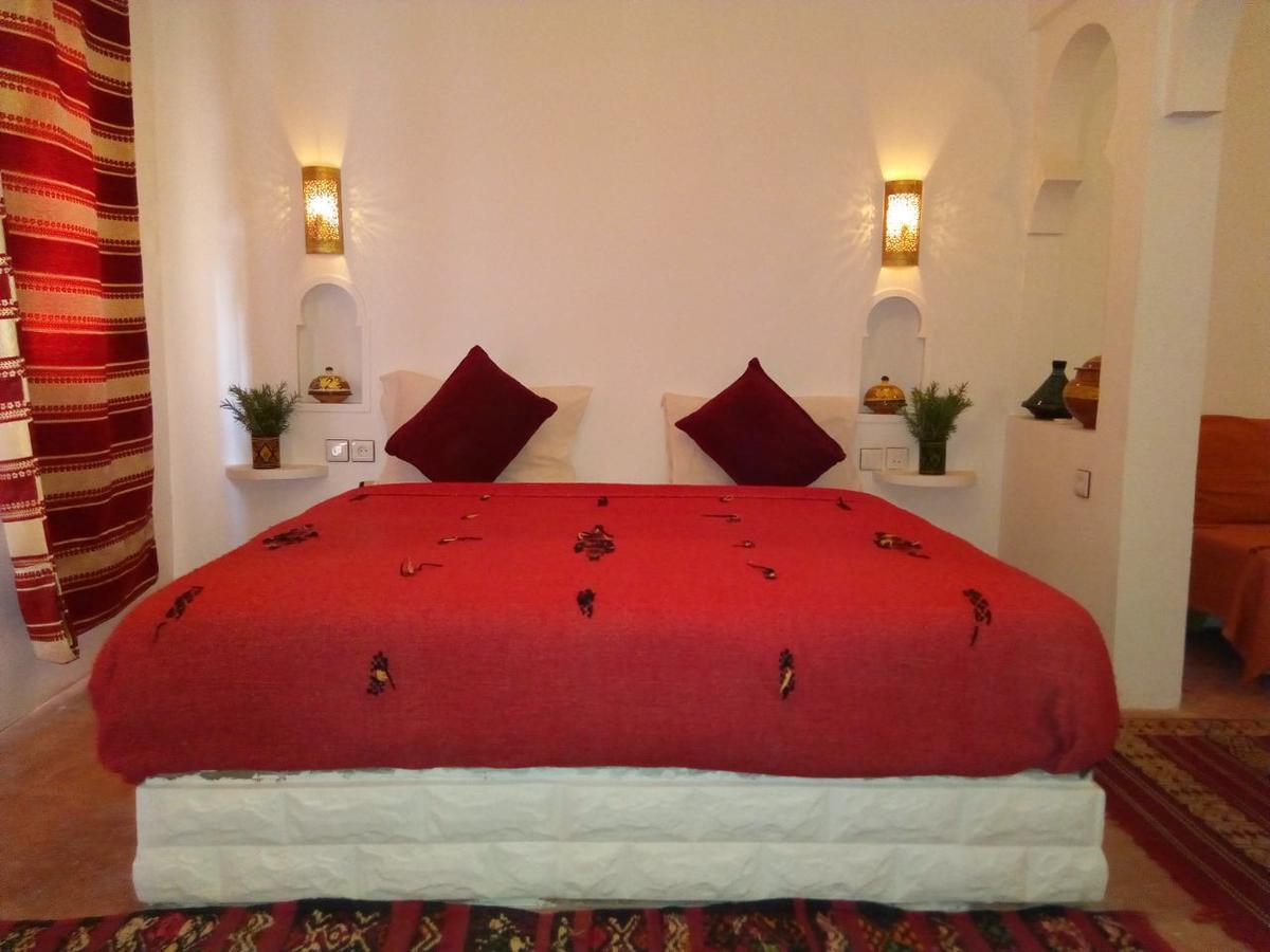 Auberge Tissadrine Akhendachou n'Ait Ouffi Екстер'єр фото